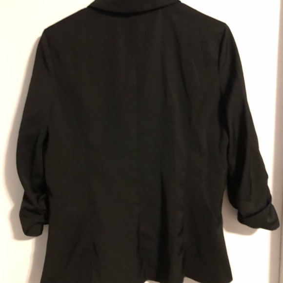 Guess Black Blazer - Picture 2 of 3